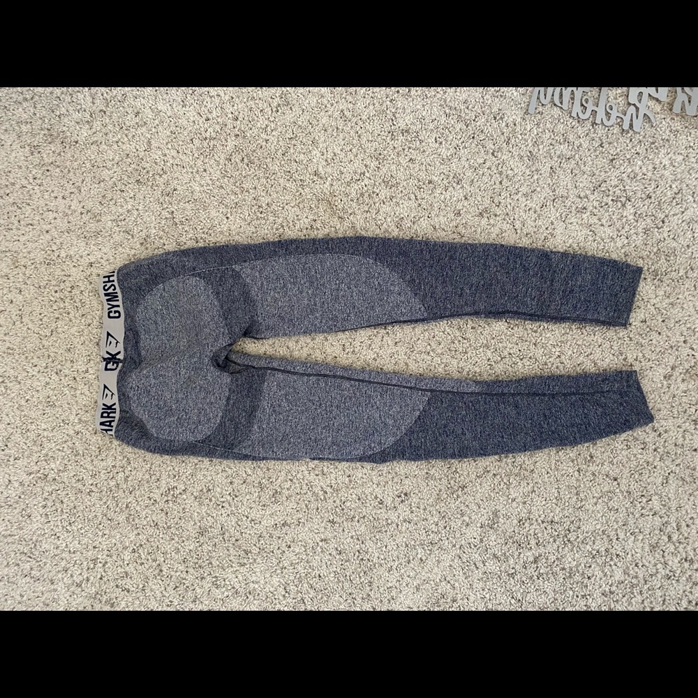 Seamless leggings size small EUC